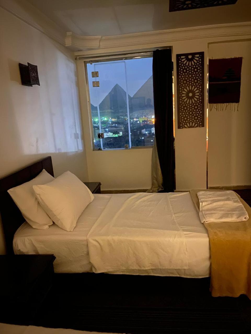 Oscar Pyramids View Hotell Nazlet el-Sîsi Exteriör bild